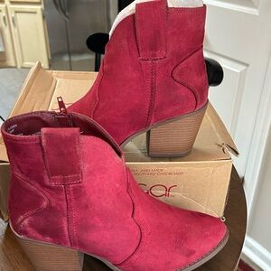 Sugar Women's Vibrant Red Heeled Boots
